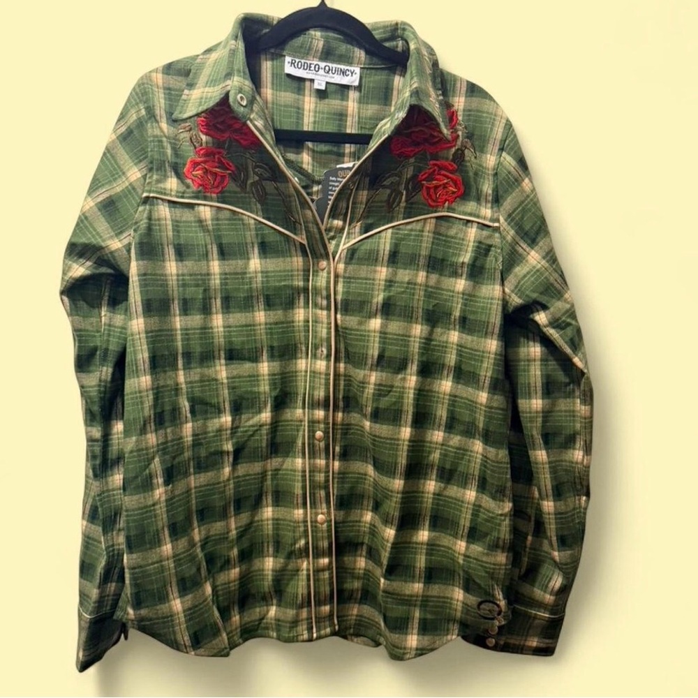NWT RODEO QUINCY XL Plaid Petal Rodeo Button Up - Picture 3 of 8